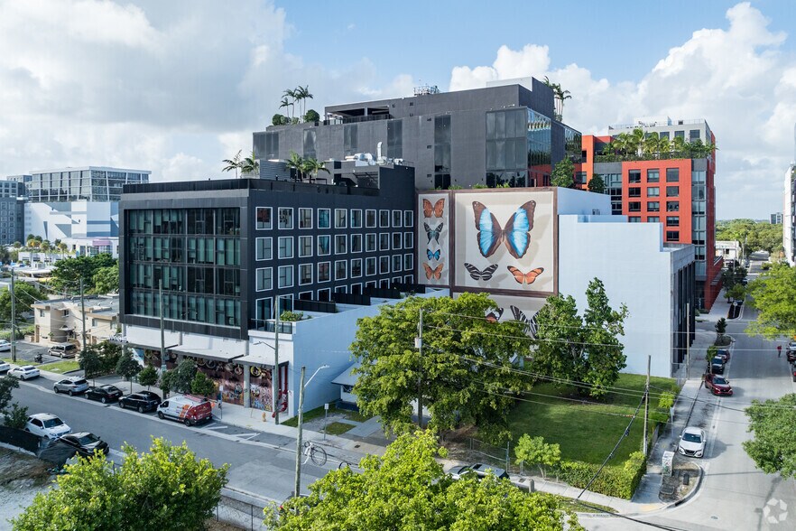 127 NW 27th St, Miami, FL à louer - Photo de l’immeuble – Image 2 sur 12