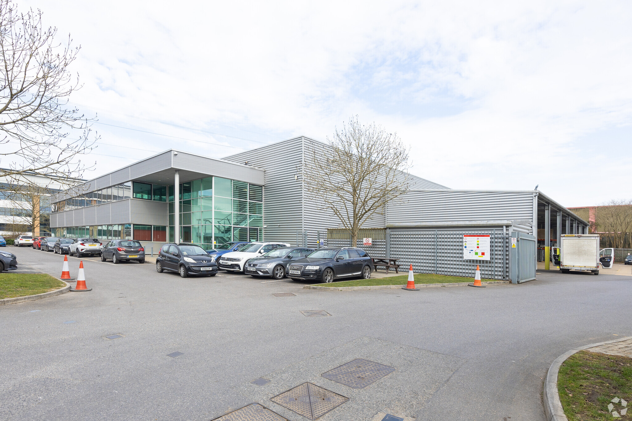 210 Mauretania Rd, Nursling à louer Photo principale– Image 1 sur 3