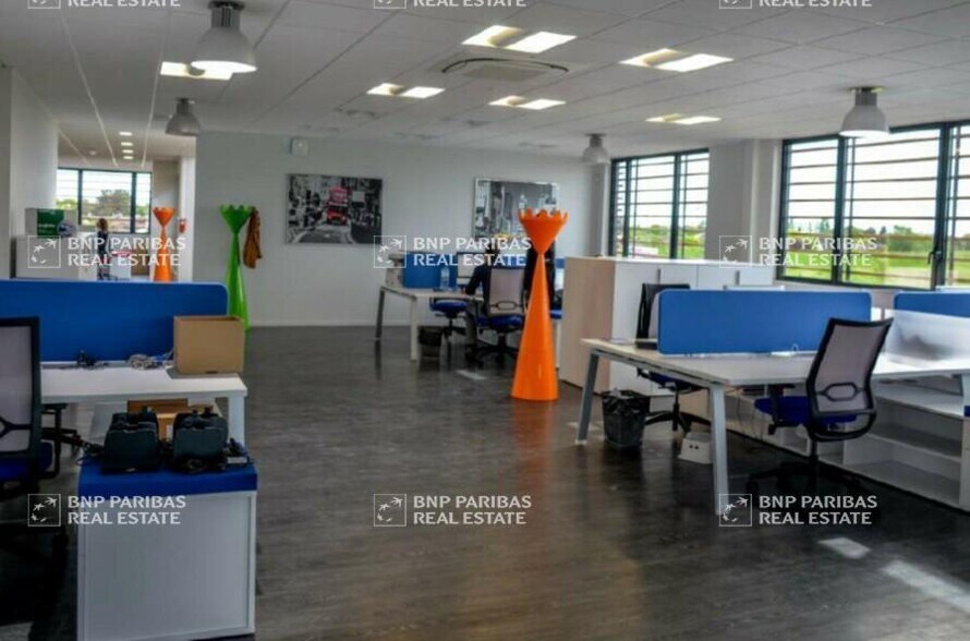 Industriel/Logistique dans Bondoufle à vendre - Photo intérieure – Image 3 sur 4