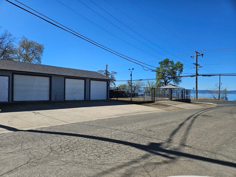 6320 CA-20 Hwy, Lucerne, CA à vendre - Photo de l’immeuble – Image 2 sur 4