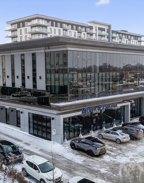 1428-1432 Boul Saint-Martin O, Laval, QC à vendre - Photo de l’immeuble – Image 3 sur 15