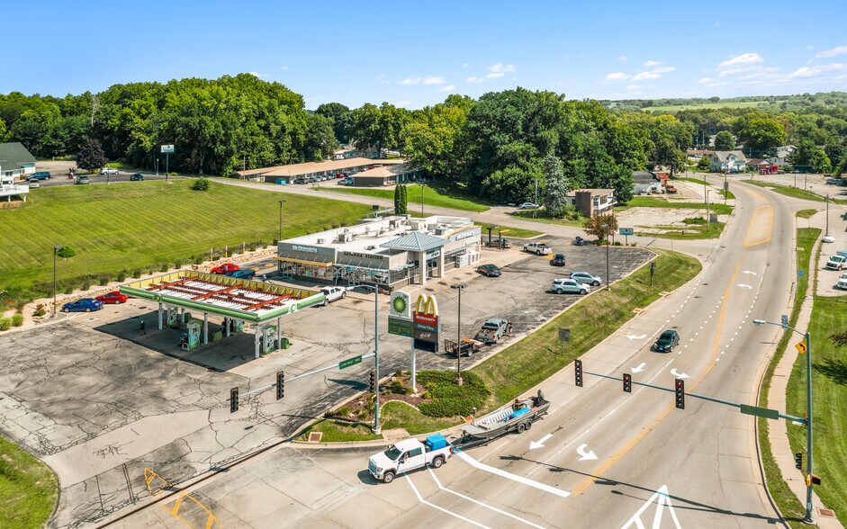 1230 Chicago Ave, Savanna, IL à vendre - Photo de l’immeuble – Image 3 sur 16