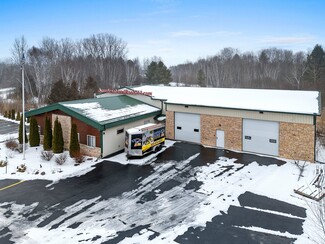 Plus de détails pour 4910 Veterans Ave, Suamico, WI - Industriel/Logistique à vendre