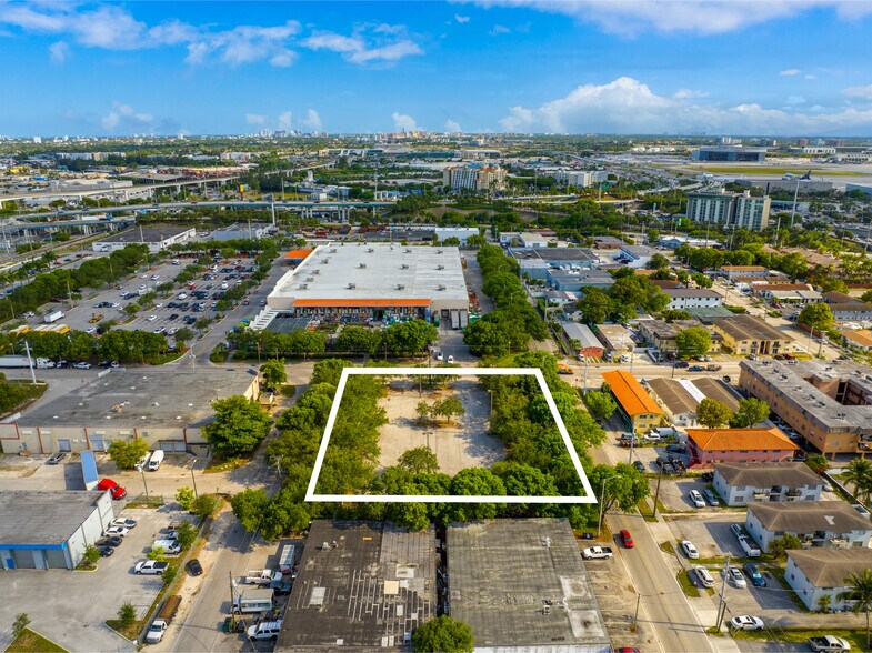 955 SE 12th St, Hialeah, FL à vendre - Aérien – Image 3 sur 6