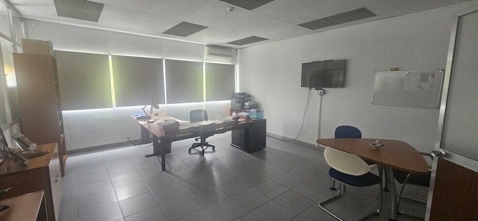 Calle de las Coberteras, 4, Coslada, Madrid à louer - Photo de l’immeuble – Image 3 sur 11