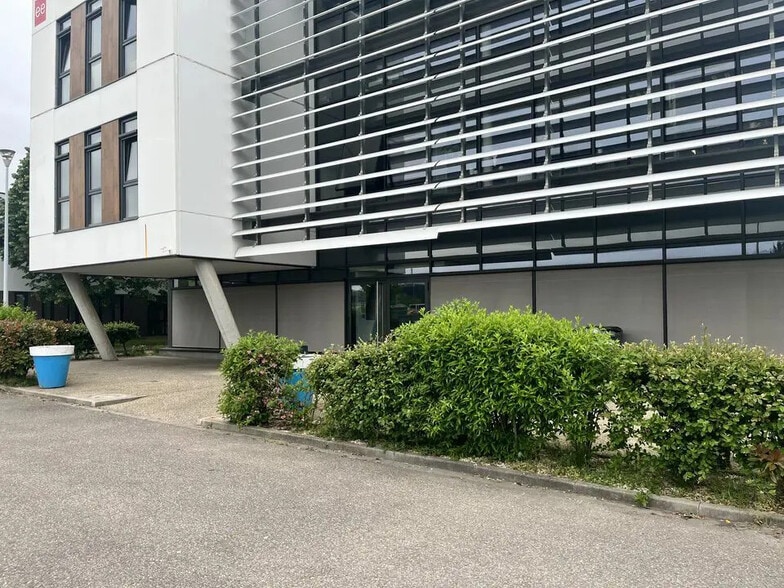 21 Rue Jacobi-Netter, Strasbourg à louer - Photo de l’immeuble – Image 1 sur 8