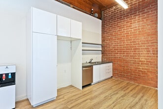 1524 Cloverfield Blvd, Santa Monica, CA à louer Photo de l’immeuble– Image 2 sur 5