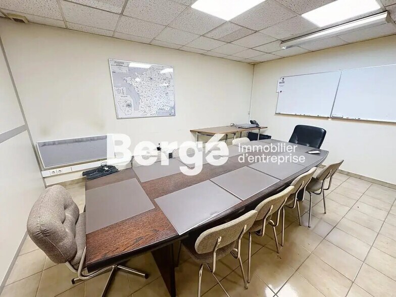 Bureau dans Mougins à vendre - Photo intérieure – Image 2 sur 8