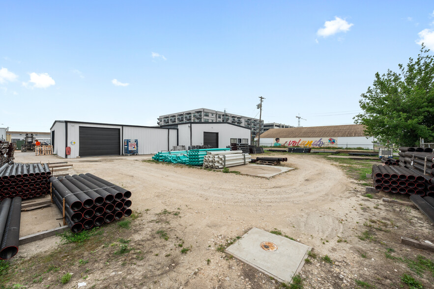 403 Industrial Blvd, Austin, TX à louer - Photo de l’immeuble – Image 3 sur 3