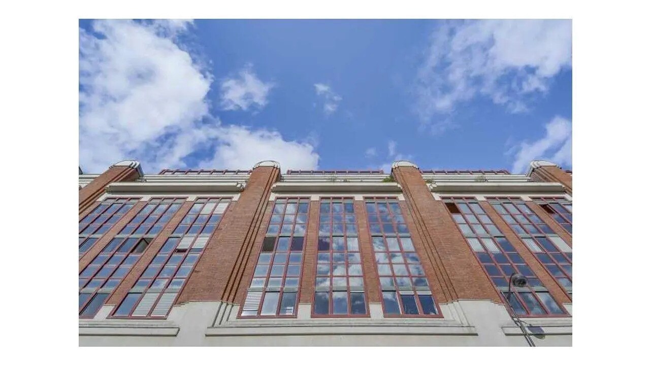 Bureau dans Paris à louer Photo de l’immeuble– Image 1 sur 2