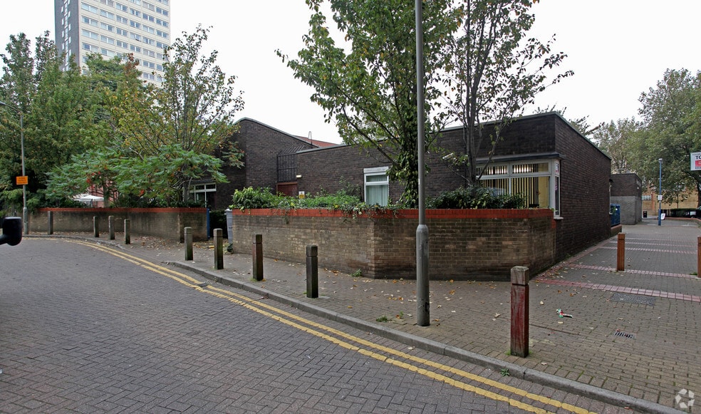 311 Battersea Park Rd, Londres à vendre - Photo de l’immeuble – Image 2 sur 2