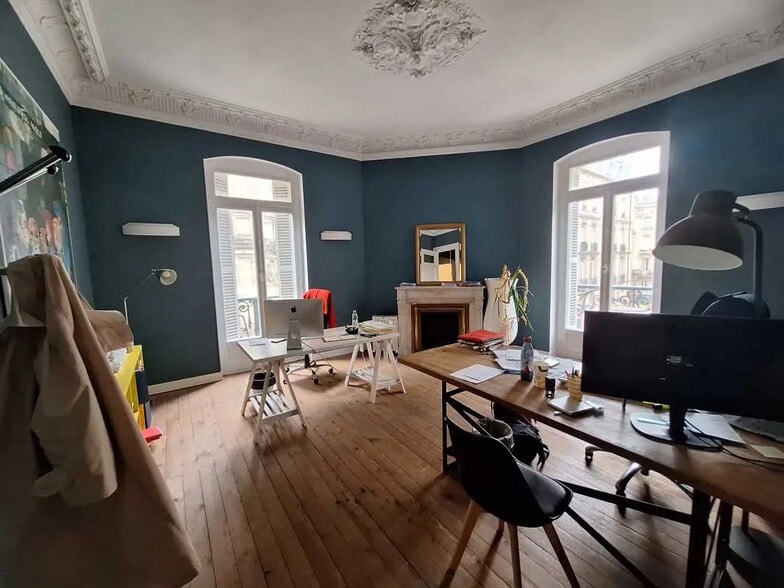 Bureau dans Bordeaux à vendre - Photo intérieure – Image 1 sur 8