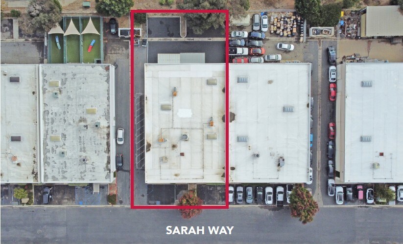 42202 Sarah Way, Temecula, CA à vendre - Photo de l’immeuble – Image 3 sur 6