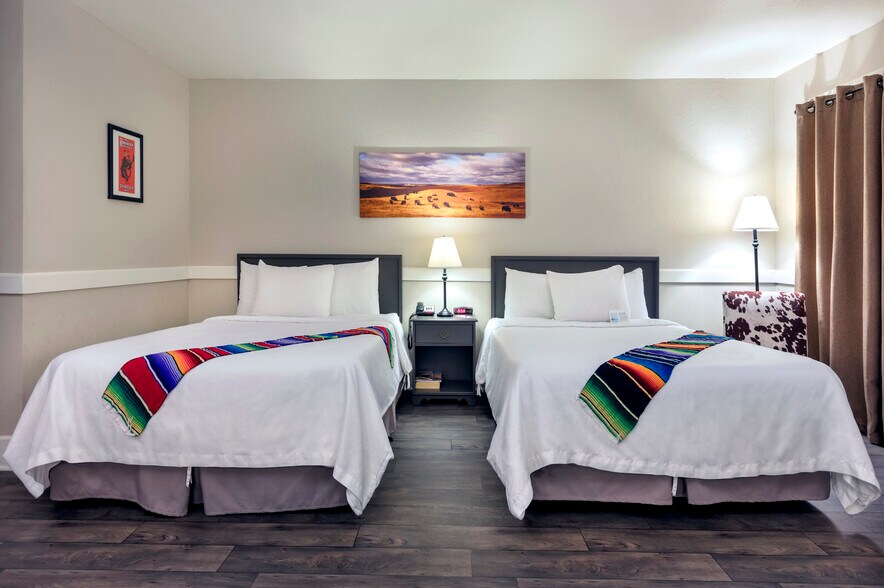221 Palm Canyon Dr, Borrego Springs, CA à vendre - Photo de l’immeuble – Image 3 sur 21