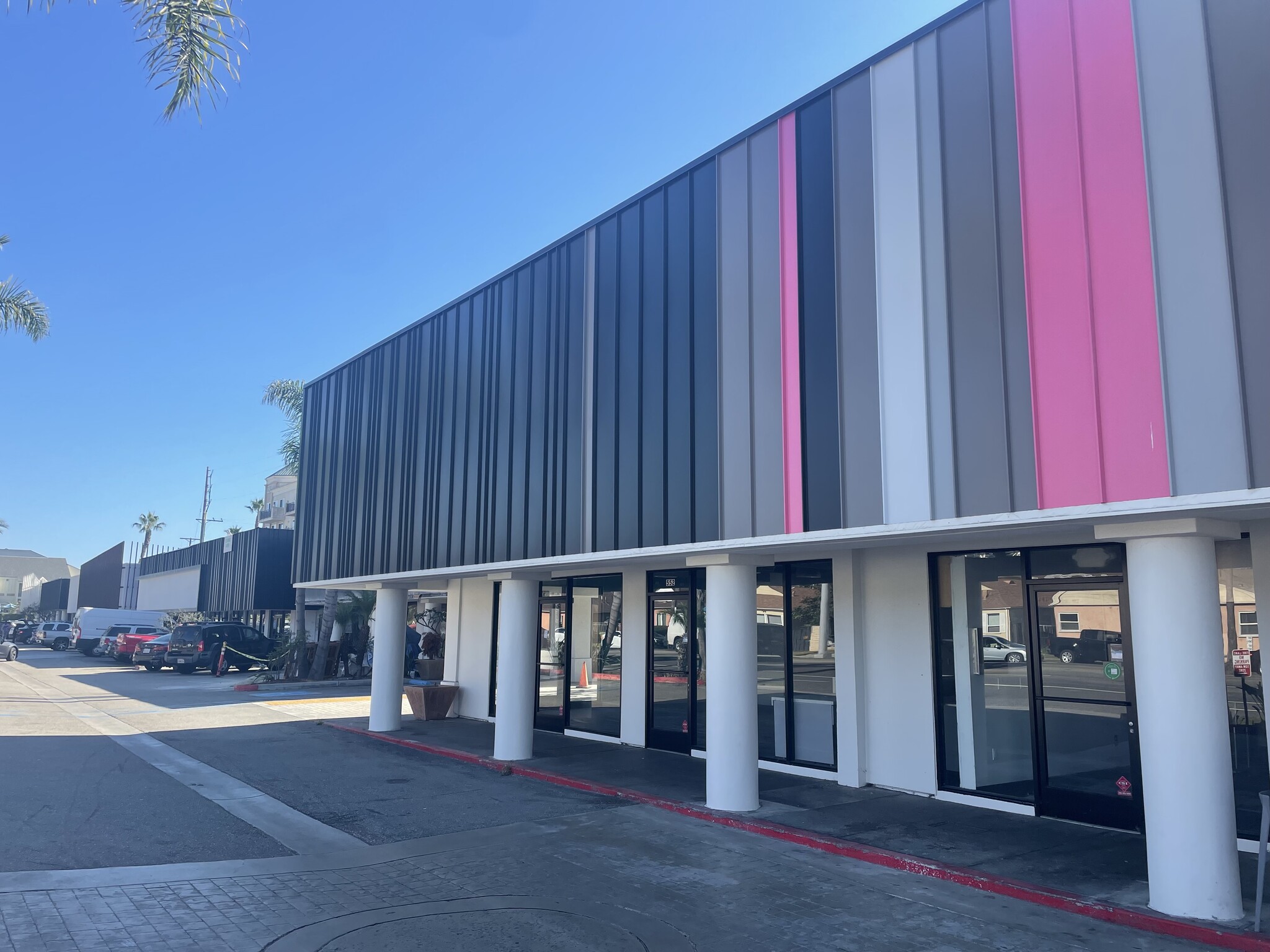 510-590 Washington Blvd, Marina Del Rey, CA à louer Photo de l’immeuble– Image 1 sur 9