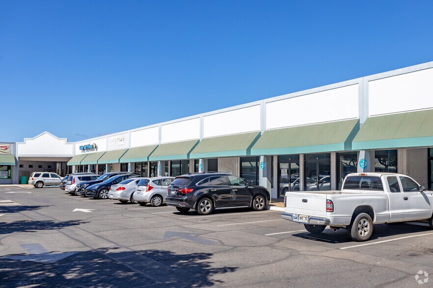 41 E Lipoa St, Kihei, HI à louer - Photo de l’immeuble – Image 2 sur 5