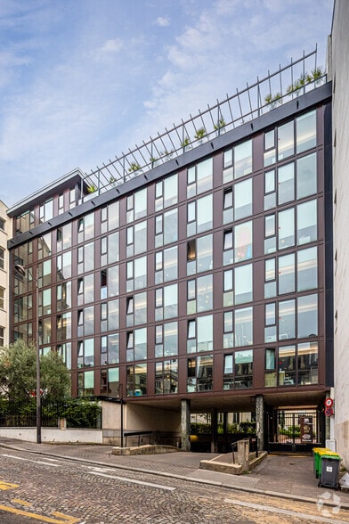 6 Rue Catherine De La Rochefoucauld, Paris à louer - Photo de l’immeuble – Image 3 sur 5