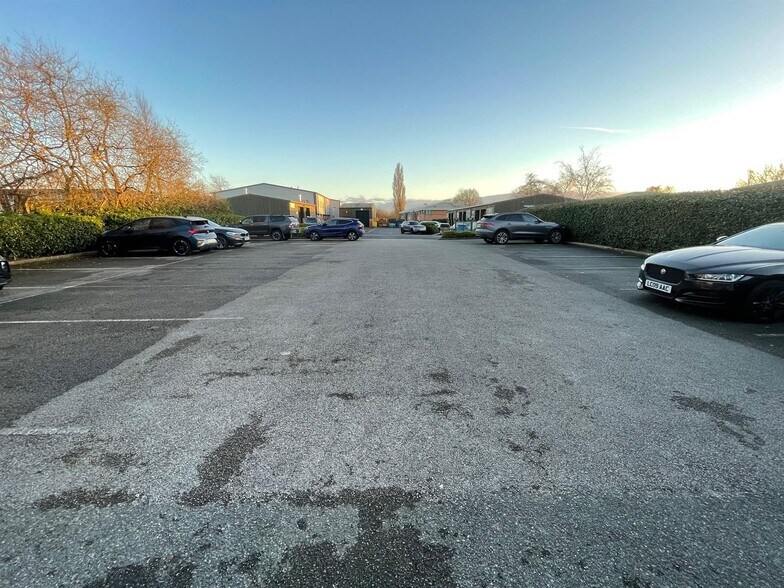 Euxton Ln, Chorley à louer - Photo de l’immeuble – Image 3 sur 9