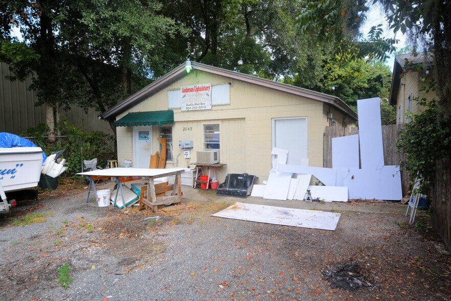 Anderson Marine Upholstrey portefeuille de 2 biens à vendre sur LoopNet.fr - Photo de l’immeuble – Image 2 sur 24