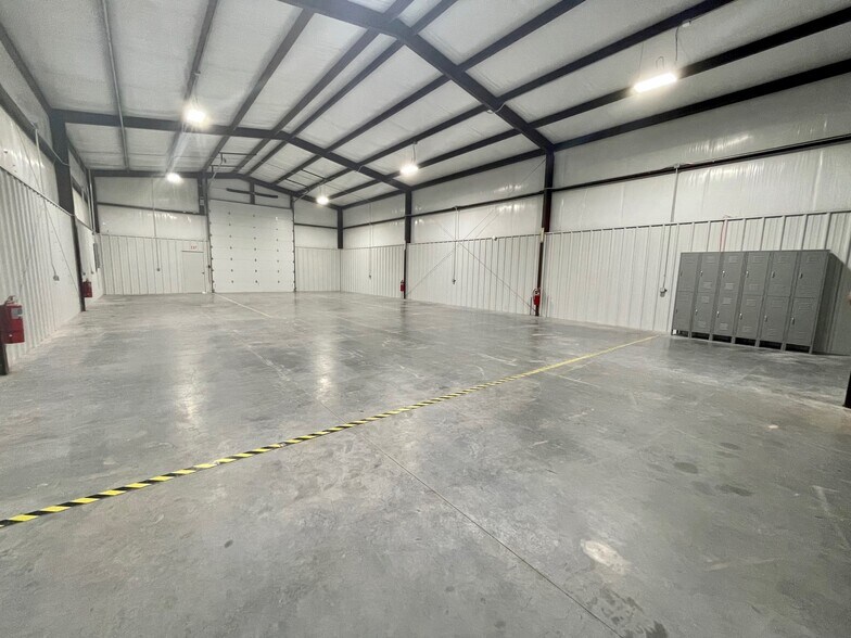 1505 Elwyn, Midland, TX à louer - Photo intérieure – Image 2 sur 14