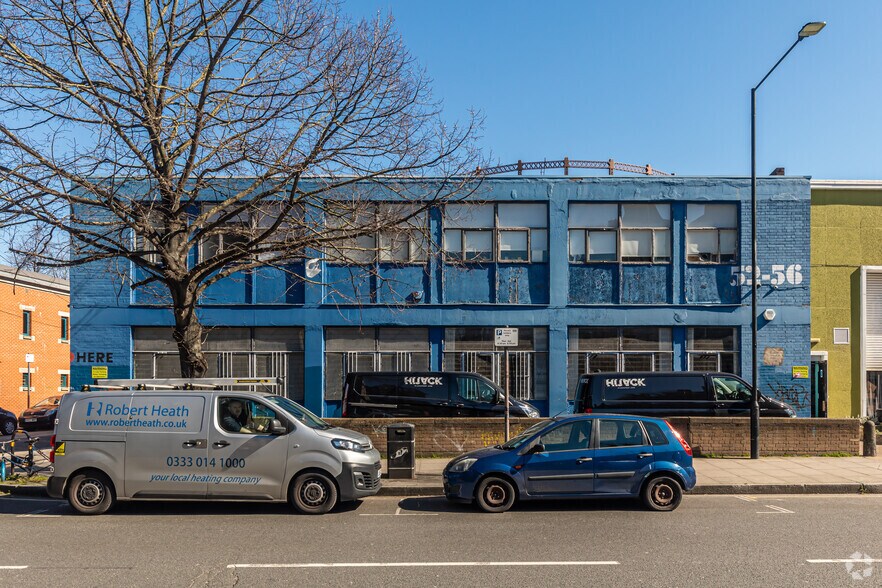 52-56 Pritchards Rd, Londres à louer - Photo de l’immeuble – Image 2 sur 7