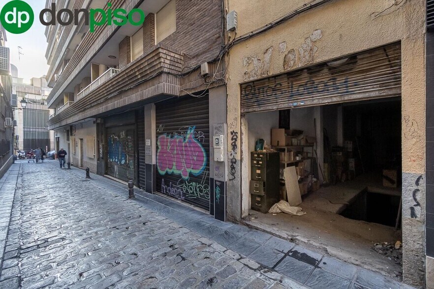 Angel, 22, Granada, Granada à vendre - Photo de l’immeuble – Image 2 sur 16