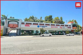 Plus de détails pour 21720-21732 Ventura Blvd, Woodland Hills, CA - Local commercial à louer