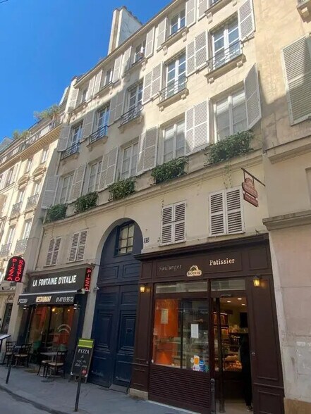 Bureau dans Paris à vendre - Photo de l’immeuble – Image 1 sur 7