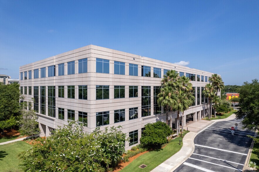 12724 Gran Bay Pkwy W, Jacksonville, FL à vendre - Photo principale – Image 1 sur 11