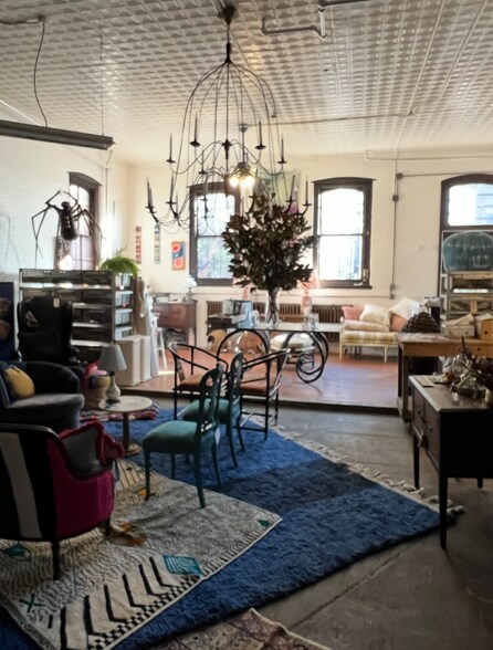 375 Vanderbilt Ave, Brooklyn, NY à louer - Photo de l’immeuble – Image 3 sur 6