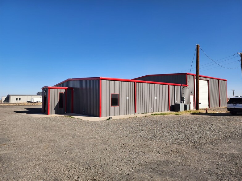23 County Rd 424, Pecos, TX à louer - Photo de l’immeuble – Image 2 sur 4