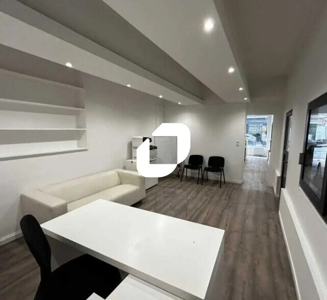 Bureau dans Paris à louer - Photo de l’immeuble – Image 1 sur 8