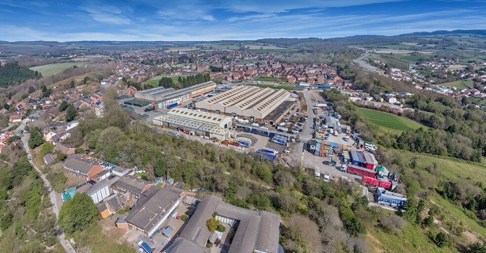 Bestwood Business Park portefeuille de 7 biens à vendre sur LoopNet.fr - Aérien – Image 2 sur 13