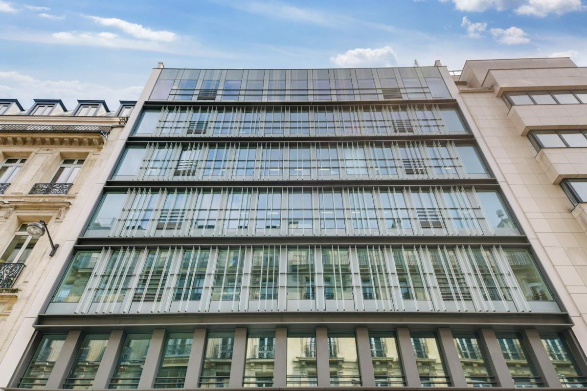 36 Rue Marbeuf, Paris à louer Photo de l’immeuble– Image 1 sur 13