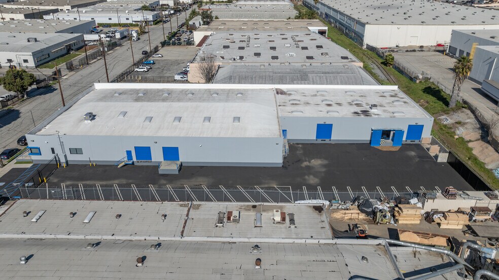 2854-2856 Supply Ave, Commerce, CA à vendre - Photo de l’immeuble – Image 2 sur 11