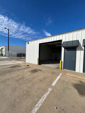 Plus de détails pour 5051 David Strickland Rd, Fort Worth, TX - Industriel/Logistique à louer