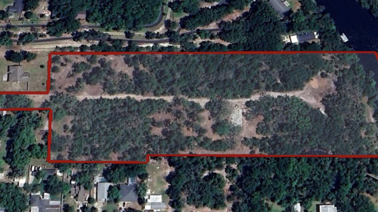7806 Alafia Dr, Riverview, FL à vendre Photo de l’immeuble– Image 1 sur 2