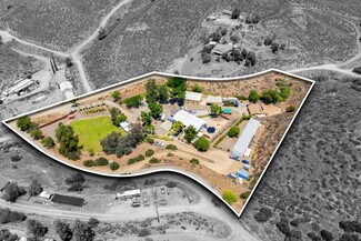 Plus de détails pour 11111 Spanish Hills Dr, Corona, CA - Spécialisé à vendre