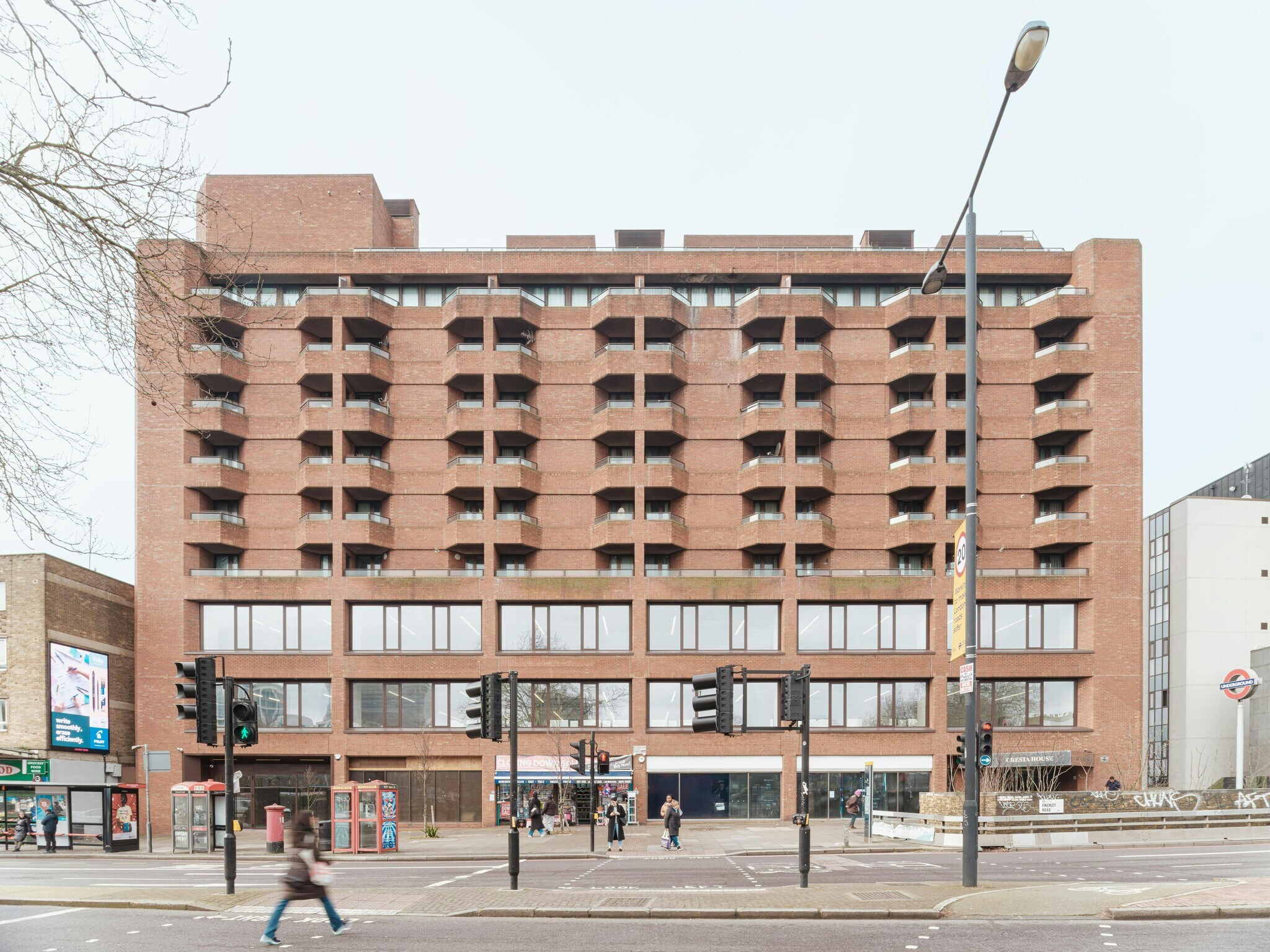 125 Finchley Rd, Londres à louer Photo de l’immeuble– Image 1 sur 19