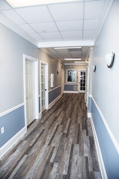 1290 Kennestone Circle portefeuille de 2 biens à vendre sur LoopNet.fr - Photo de l’immeuble – Image 3 sur 10