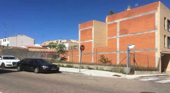 Calle de Lucio Anneo Séneca, 100, Zaragoza, Zaragoza à vendre - Photo de l’immeuble – Image 1 sur 1