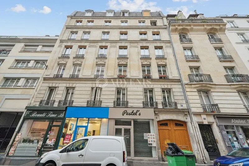 Bureau dans Paris à vendre - Photo de l’immeuble – Image 1 sur 9