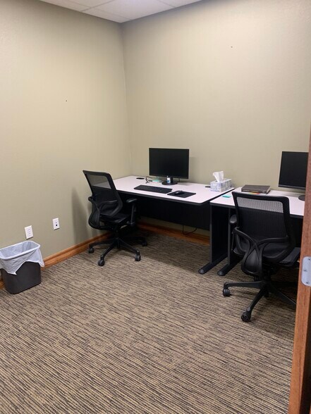 3420 Mall Dr, Eau Claire, WI à louer - Photo intérieure – Image 3 sur 5