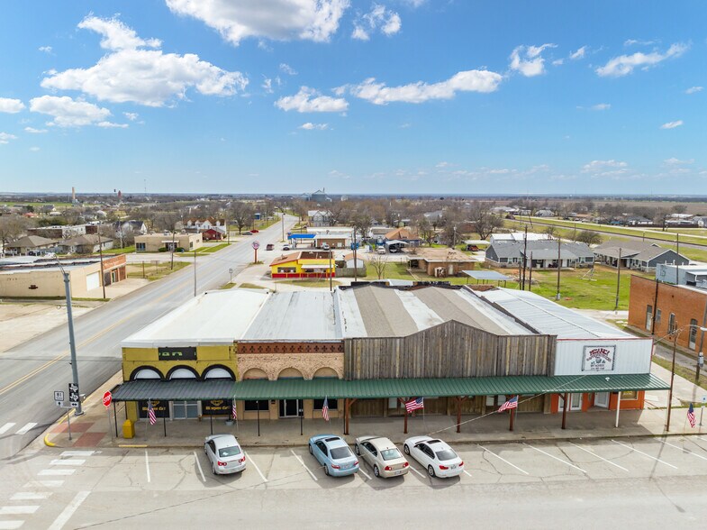 103 W Main St, Itasca, TX à vendre - Photo de l’immeuble – Image 3 sur 39