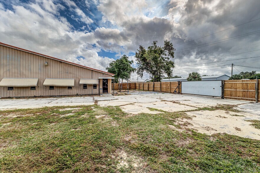 291 American Spirit Rd, Winter Haven, FL à vendre - Photo de l’immeuble – Image 3 sur 38