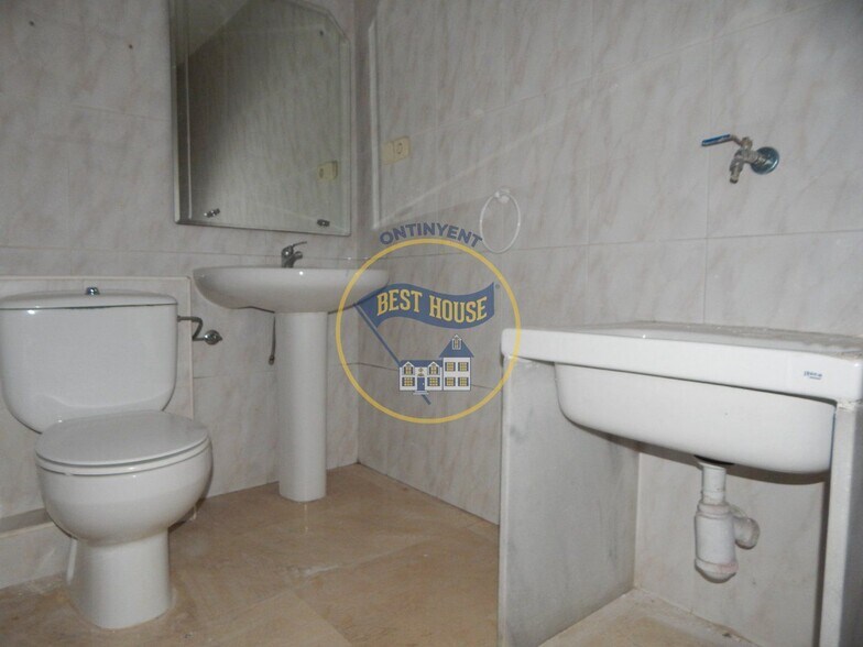 Local commercial dans Ontinyent, Valencia à louer - Photo de l’immeuble – Image 3 sur 4