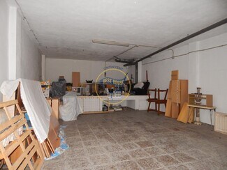 Plus de détails pour Local commercial à vendre