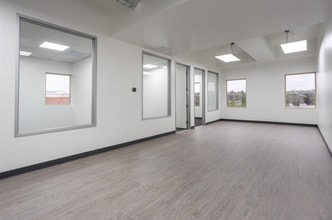 3511 Camino del Rio S, San Diego, CA à louer Photo intérieure– Image 2 sur 5