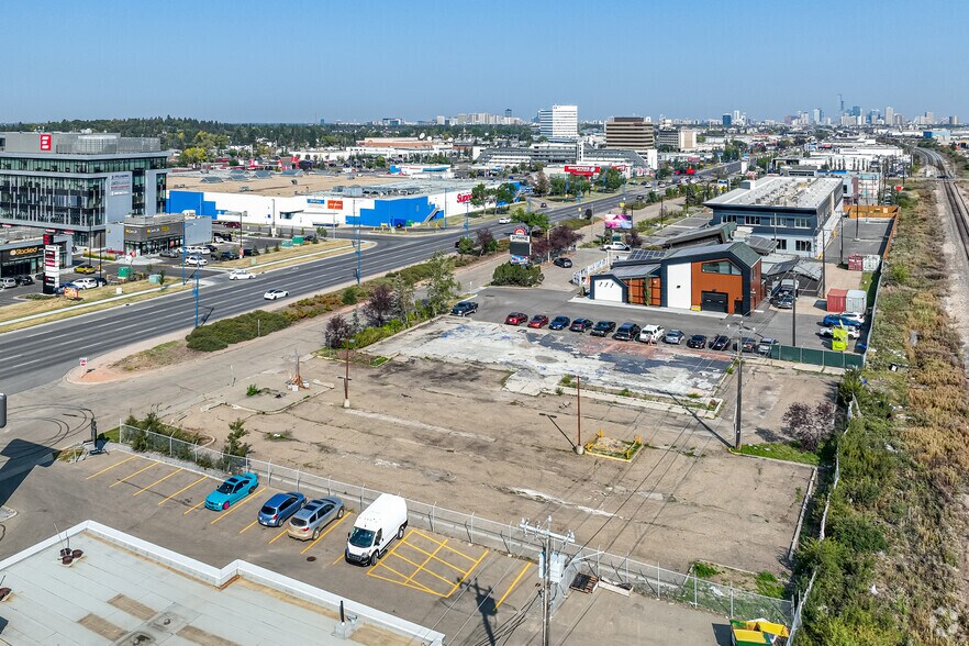 4635 Gateway Blvd NW, Edmonton, AB à louer - Aérien – Image 2 sur 2