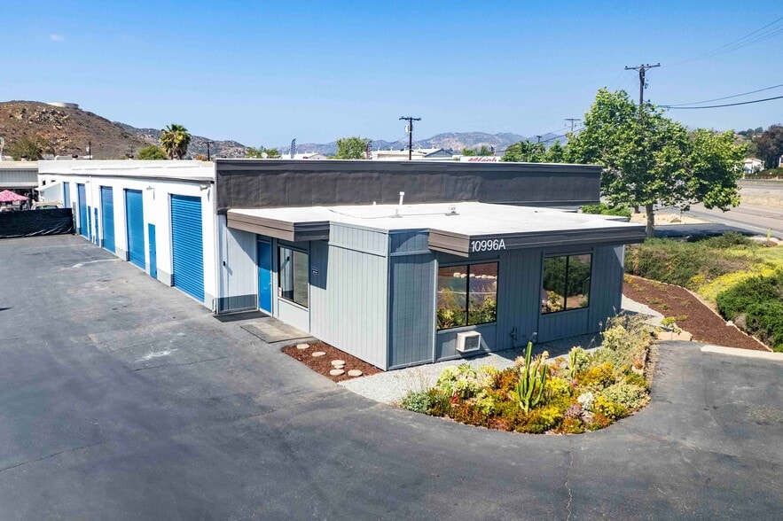 10996 Woodside Ave N, Santee, CA à vendre - Photo principale – Image 1 sur 9